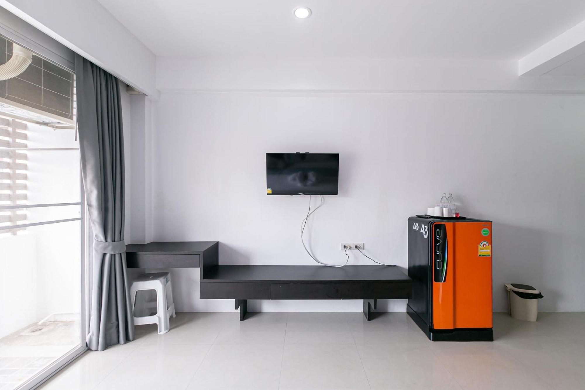 Ruan Plaisoi Apartment Bangkok Esterno foto