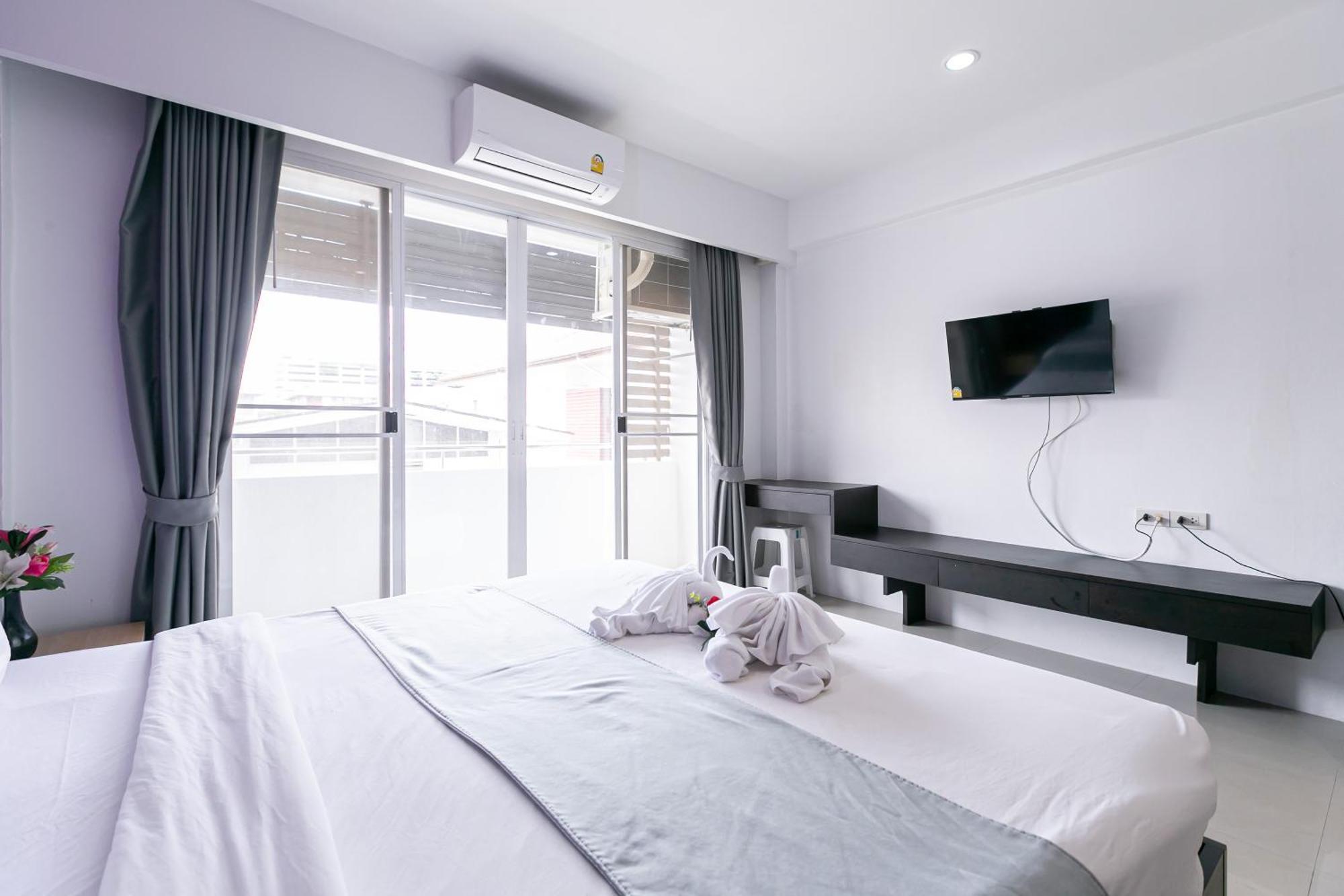 Ruan Plaisoi Apartment Bangkok Esterno foto