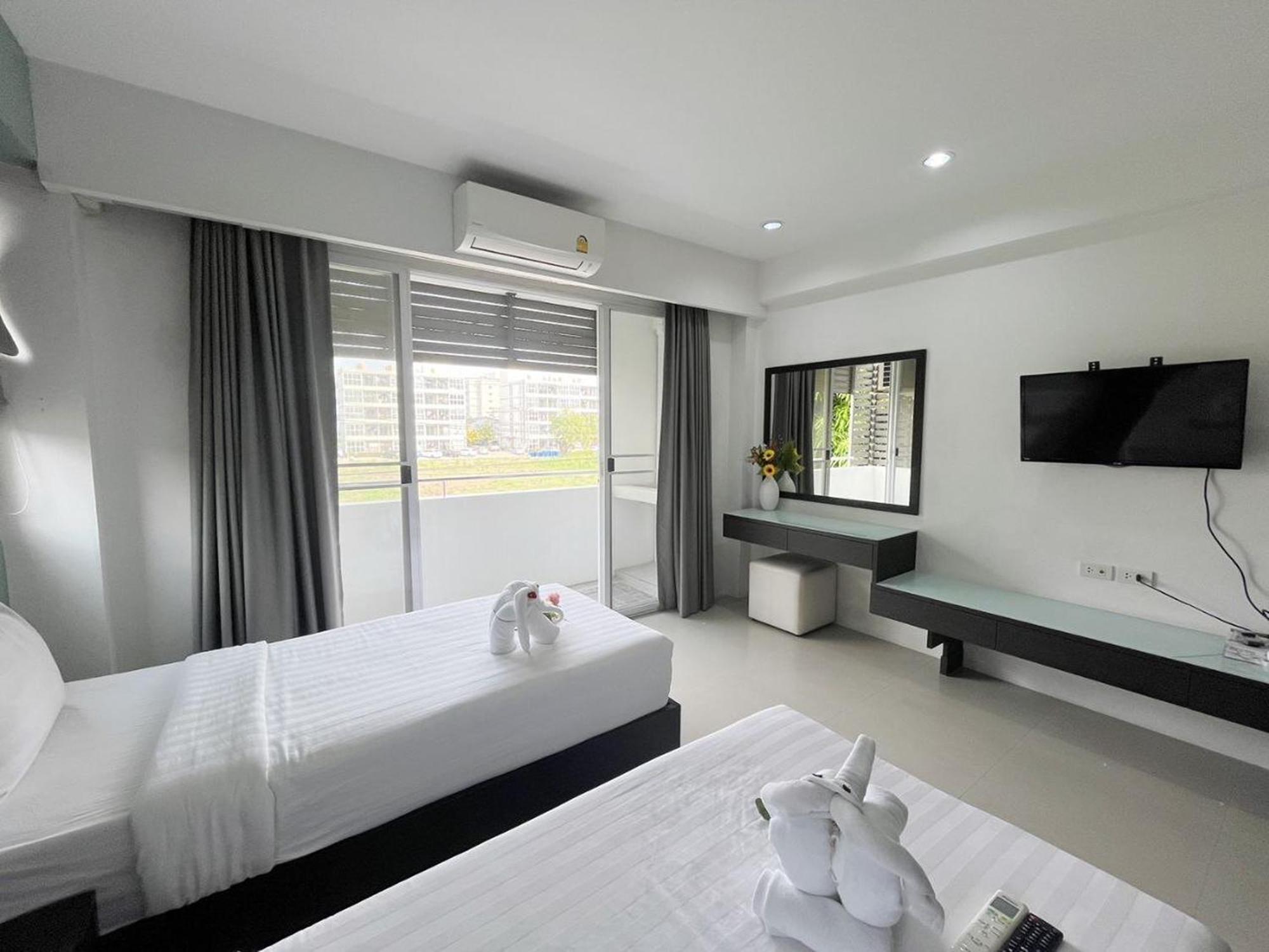 Ruan Plaisoi Apartment Bangkok Esterno foto